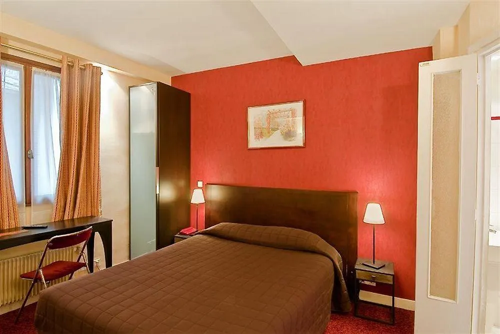 L'Ouest Hotel Paris